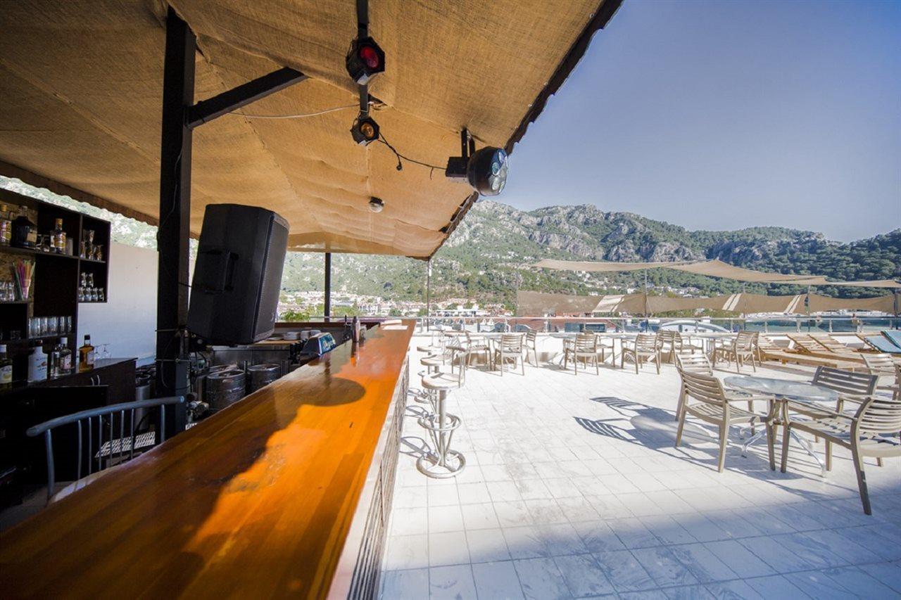 Meric Hotel Turunç Esterno foto