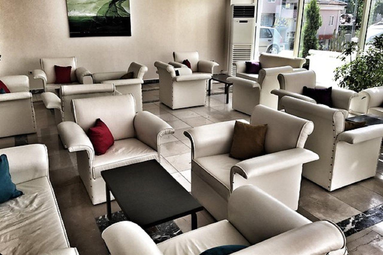 Meric Hotel Turunç Esterno foto